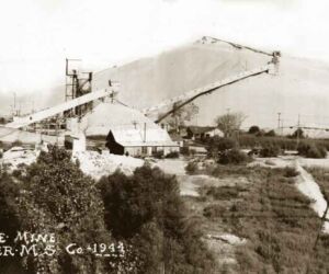 The lead and zinc that men like Mutt clawed from the earth was used to cure rubber, galvanize steel, make batteries, cosmetics, and the bullets that fought the Hun in World War I.