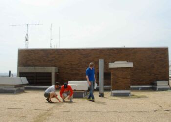 Unlike Yankee PR man Red Patterson who claimed to measure the flight of the ball, Nathan actually brought a tape measure.